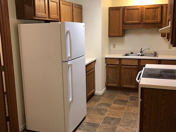 2nd image of 4618 Speros Ln #3