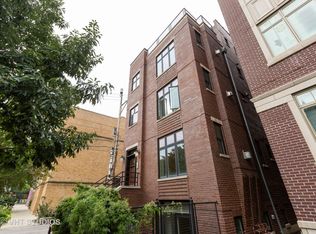 740 W Melrose St #1, Chicago, IL 60657