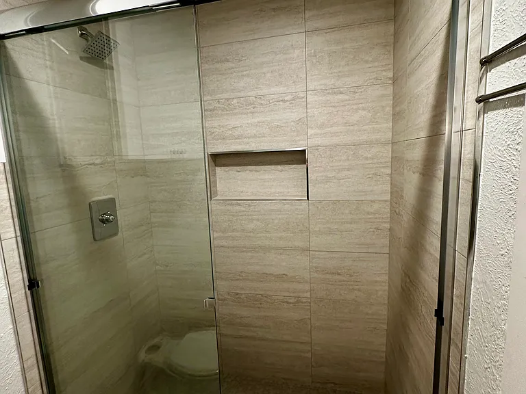 716 W Mulberry St #18 — Photo 22