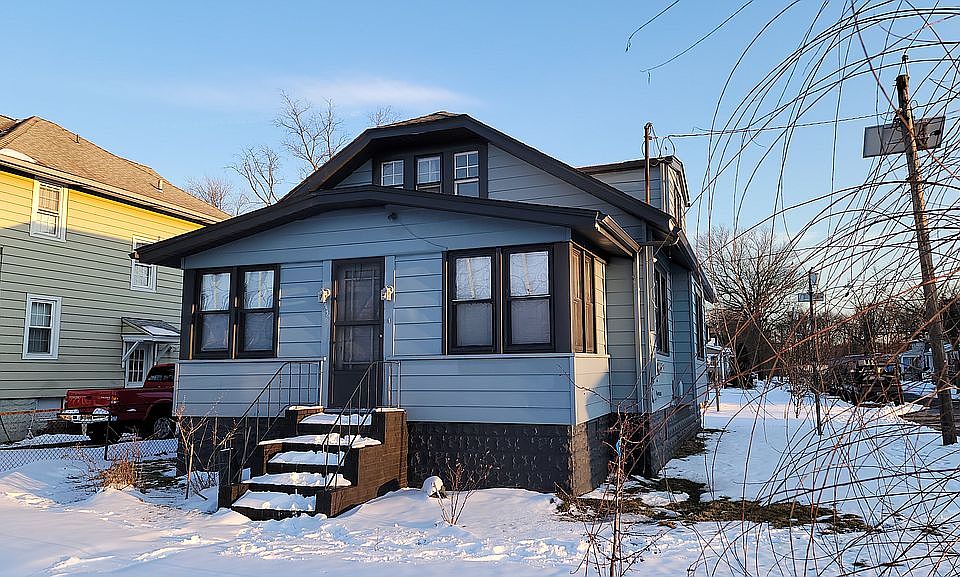 1st image of 546 Salem Ave