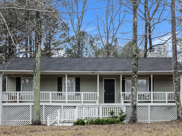 262 Gold Creek Trl, Hiram, GA