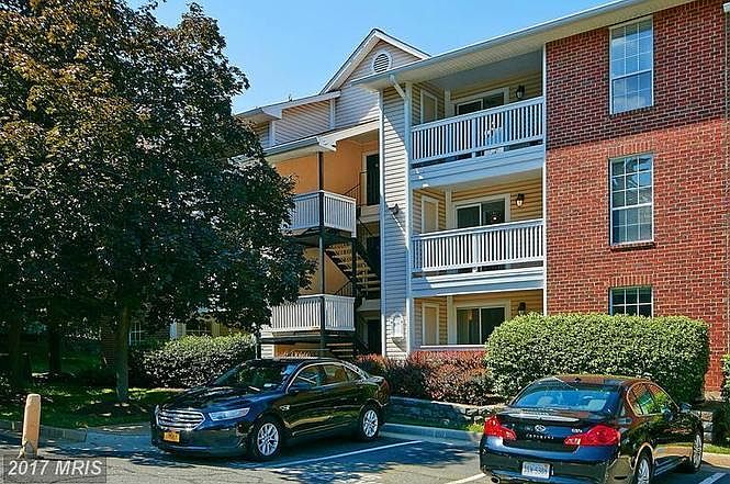 1st image of 1541 Lincoln Way APT 304