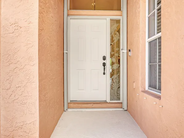 3035 Casa Rio Court, Riviera Beach, FL 33418