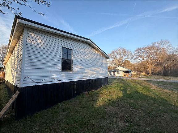2nd image of 20 Morgan St