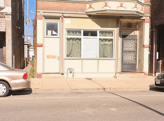 2nd image of 3608 W Wrightwood Ave APT 2