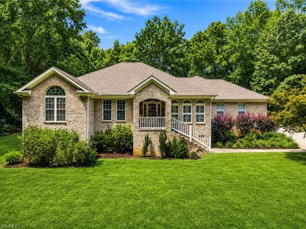 5823 Big Oak Way, Randleman, NC 27317
