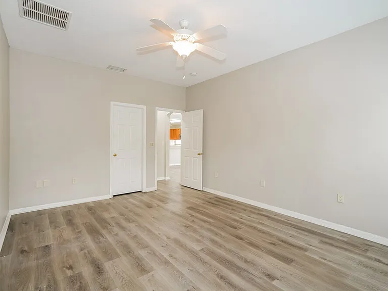 5310 Braddock Dr — Photo 11