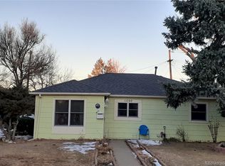 1090 Uvalda St, Aurora, CO 80011