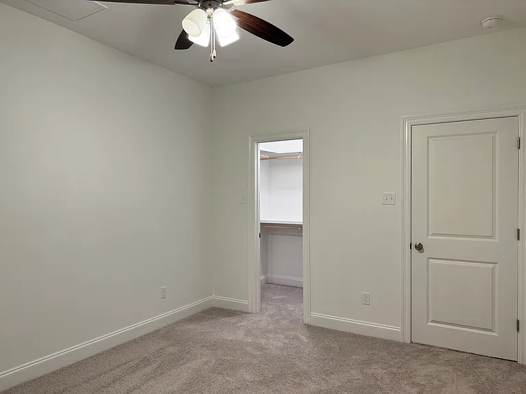 107 Lilian Ln #107 — Photo 12