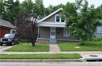 1st image of 3853 E 60th St