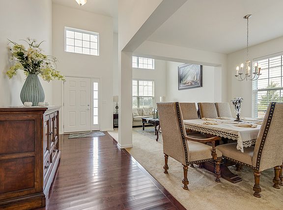 2nd image of 2358 Mayfield Dr