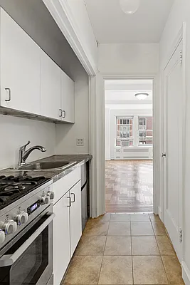 Rented by Corcoran | media 2