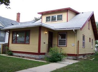 1422 Thomas Ave N, Minneapolis, MN 55411