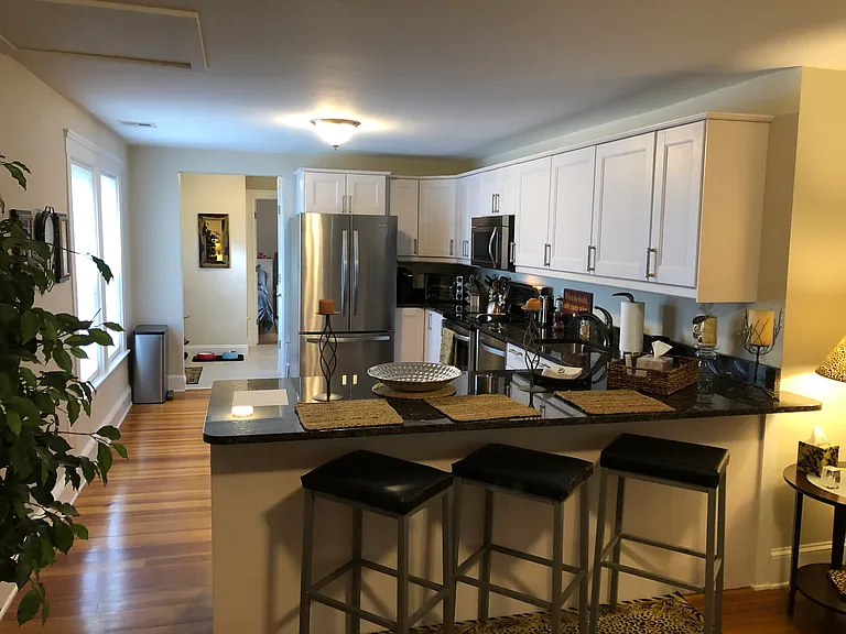 24 Deloss St #3 — Photo 1