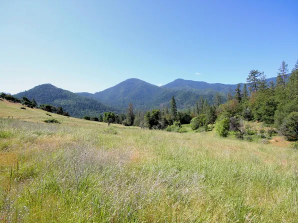 10792 Highway 238, Jacksonville, OR 97530