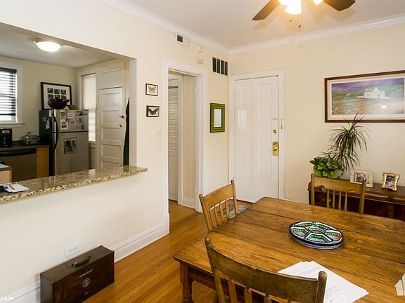 3rd image of 3538 W Grace St #428