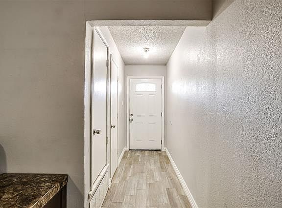 4th image of 6207 Hott Springs Dr