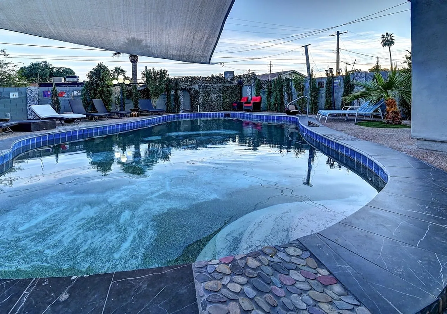 Spacious 7BR House in Tempe — Photo 1