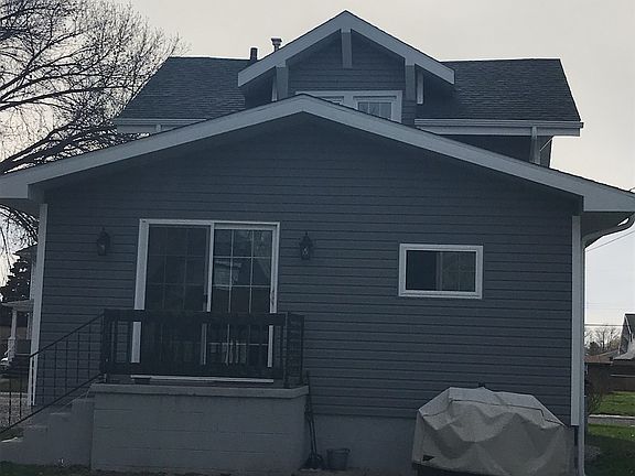 2nd image of 1011 N Charles St
