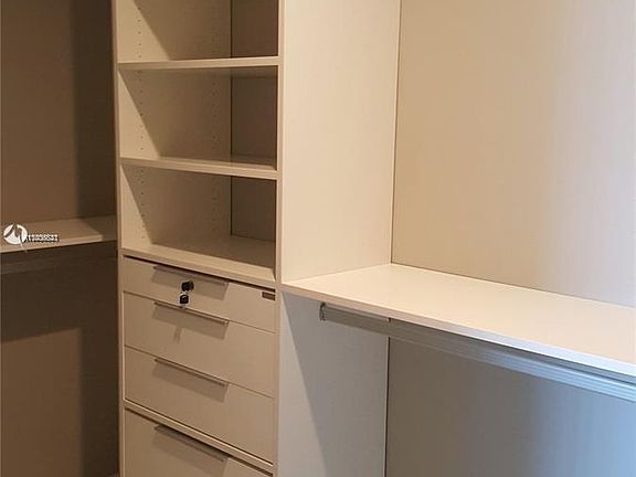 4th image of 10201 E Bay Harbor Dr #02