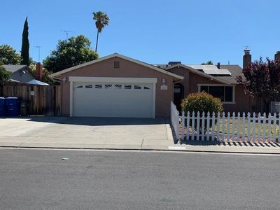 582 Fern Dell Ln, Manteca, CA, 95336