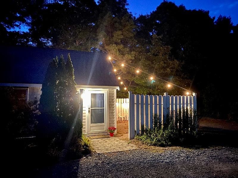 4462 Falmouth Rd, Cotuit, MA 02635 Zillow