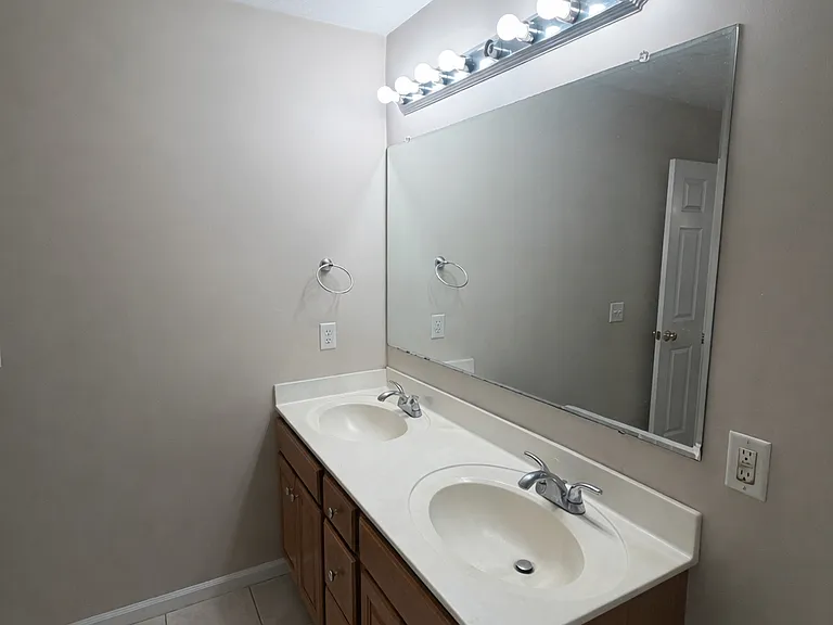 75 Lebeaux Dr #75 — Photo 14