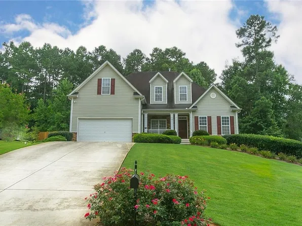 313 Vineyard Dr, Dallas, GA 30132