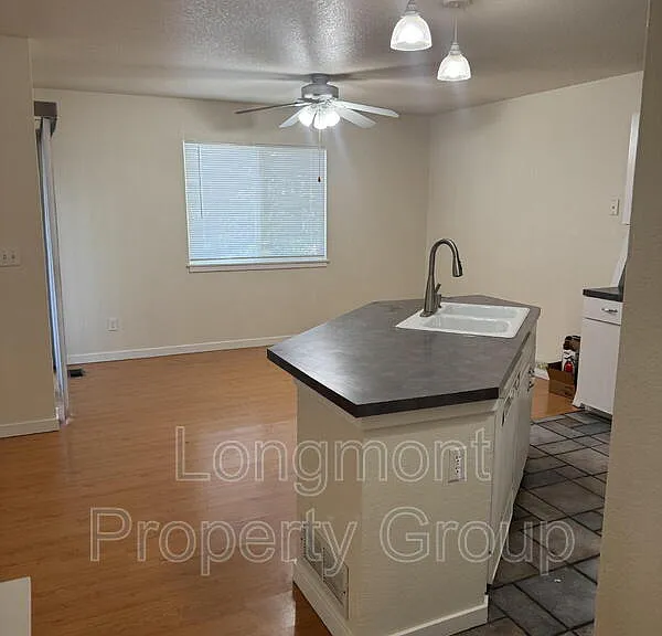 719 Thornwood Way — Photo 5