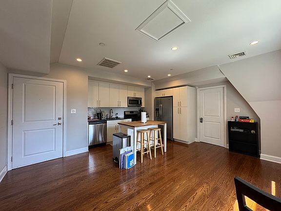 2nd image of 343 E Gorgas Ln #5