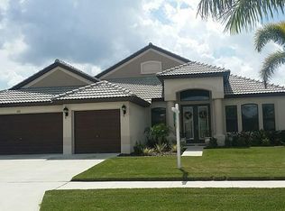 313 Cockle Shell Loop, Apollo Beach, FL 33572