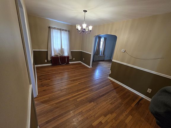 2ND VIEW OFF DINING ROOM, ADJACENT TO LIVING ROONM