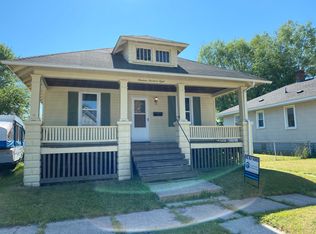 1908 Willow St, Port Huron, MI 48060