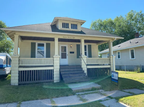 1908 Willow St, Port Huron, MI 48060