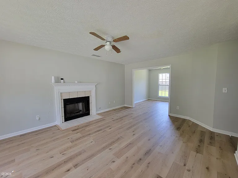 1100 Hidden Brook Trl — Photo 5