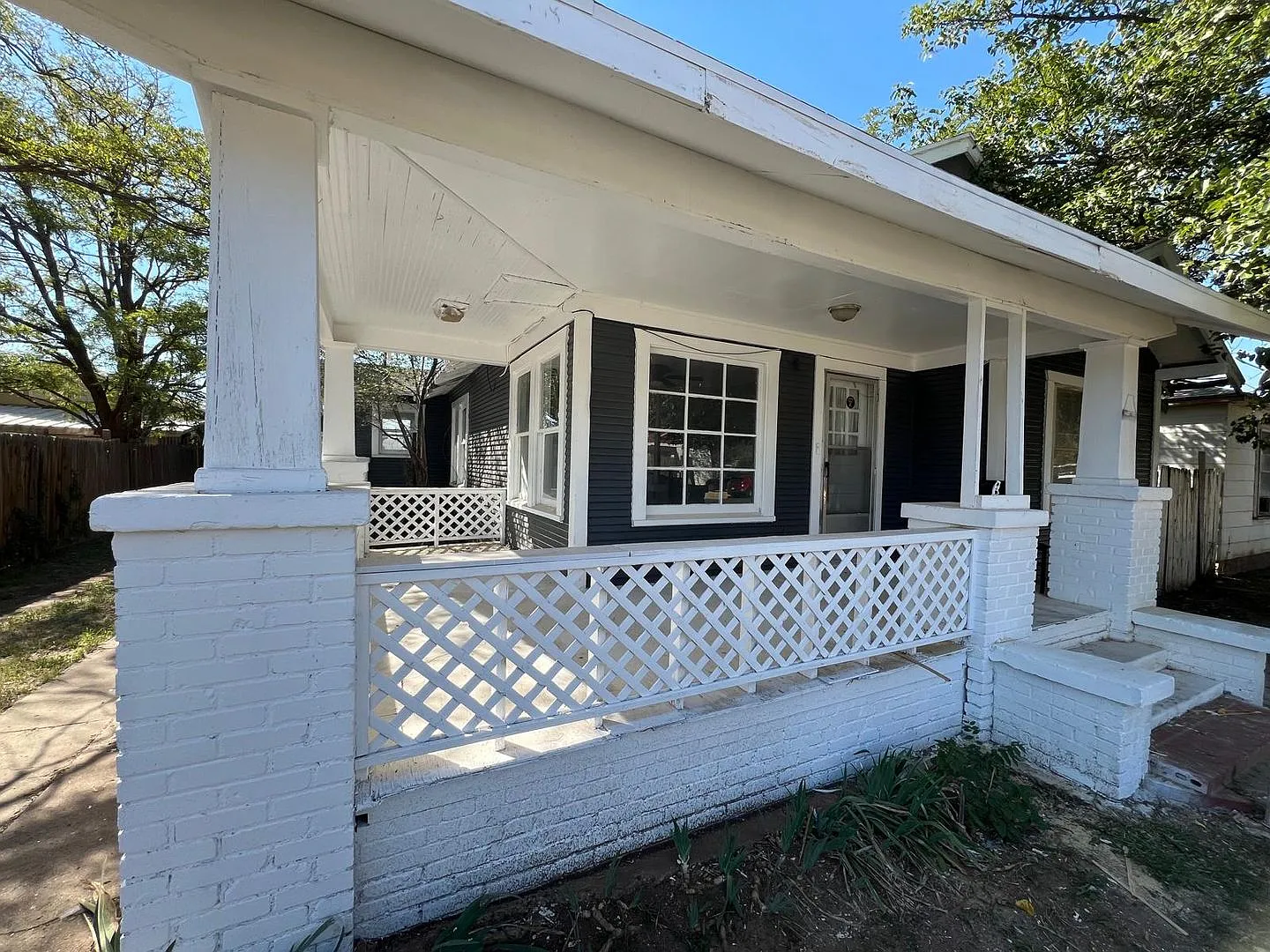 $0 First Month's Rent / $0 Deposit at Move-in — Photo 3