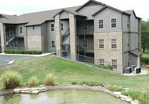 1st image of 1001 Golf Dr