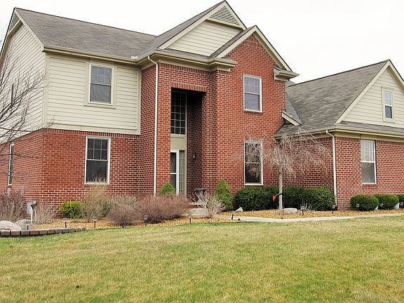 2nd image of 23863 Copperwood Dr E
