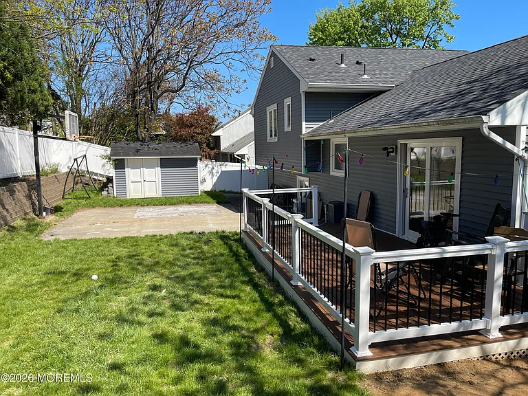 162 Linden Ave #B — Photo 16