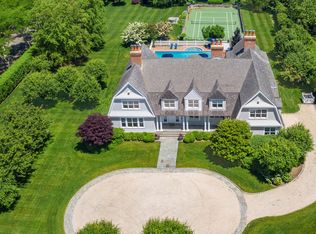 437 Wickapogue Rd, Southampton, NY 11968