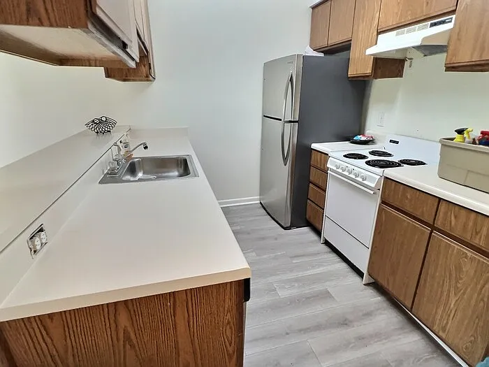 3081 Huntleigh Dr — Photo 7