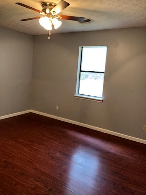 1st image of 3056 Sarah Lou Dr #3056