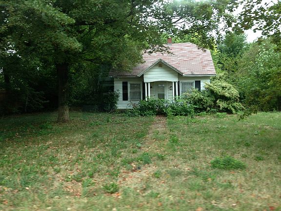 2nd image of 1090 E 236th St