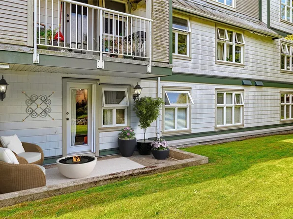 3010 Washington Ave #105, Victoria, BC V9A 1P6