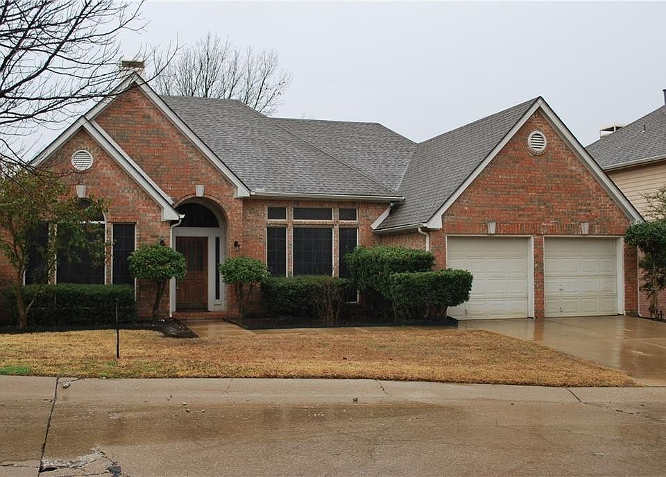 1st image of 2685 Hillside Dr