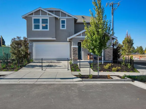 1225 Del Rancho Way, Petaluma, CA 94954