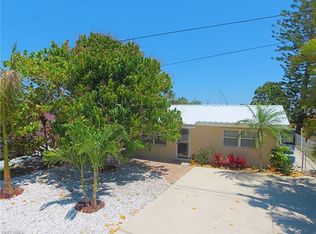 11468 May St, Matlacha, FL 33993