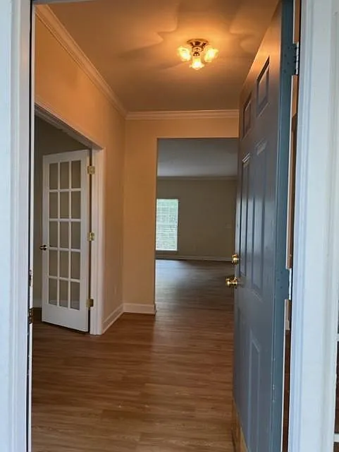 4 bed, 3257 sqft, $3,950 — Photo 3