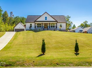 879 Dedmon Rd, Ringgold, GA 30736