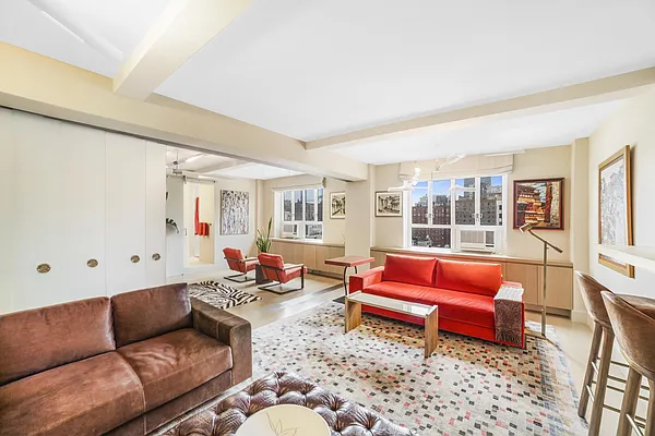 Sold by Nest Seekers International | media 12